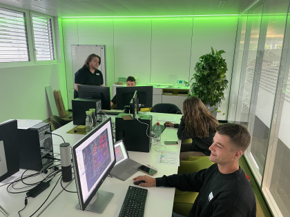 Plancal Nova CAD-Schulung mit Lehrlingen